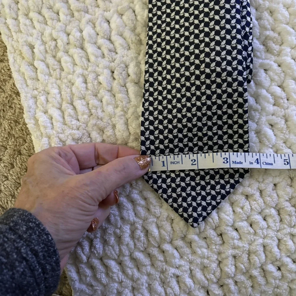 Vintage Christian Dior Silk Neck Tie Navy Blue Geometric Pattern Quiet Luxury